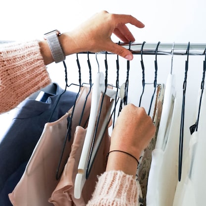 Artikelbild 5 für Zeller Kleiderbügel weiß, 4 St., Artikelnummer 328443