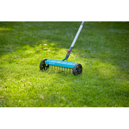 Artikelbild 2 für GARDENA combisystem Vertikutierer-Aufsatz, Artikelnummer 924231