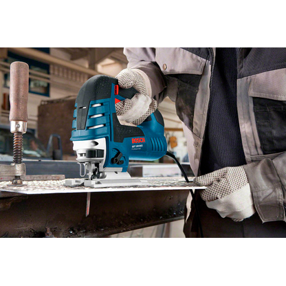 Artikelbild 2 für BOSCH Professional GST 150 BCE Stichsäge 780 W, ohne Akku, Artikelnummer 137756