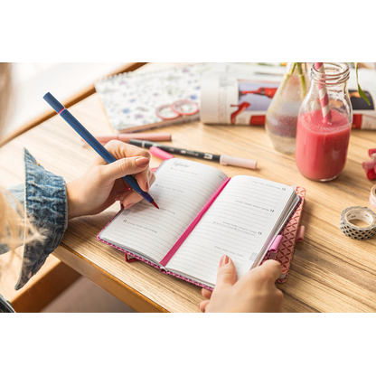 Artikelbild 4 für SIGEL Buchkalender Jolie 2026 fuchsia pink, 1 St., Artikelnummer 568828