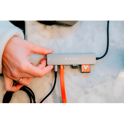 Artikelbild 3 für verbatim Multiport-Adapter Essentials 32158, Artikelnummer 738148