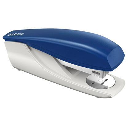 Artikelbild 2 für AKTION: LEITZ Locher und Heftgeräte Set NeXXt 5038 und 5500 blau/grau + GRATIS 200 Heftklammern 24/6, Artikelnummer 368233