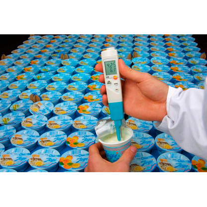 Artikelbild 2 für testo 206-pH2 für halbfeste Medien pH- und Temperatur-Messgerät weiß, Artikelnummer 427819