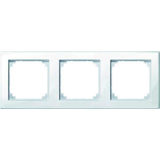 Artikelbild 1 für MERTEN 3-fach Steckdosenrahmen weiß 22,3 x 8,1 cm, 1 St., Artikelnummer 176358