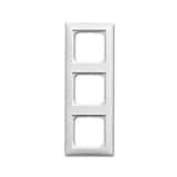 Artikelbild 1 für BUSCH-JAEGER 3-fach Steckdosenrahmen weiß 22,3 x 8,1 cm, 1 St., Artikelnummer 176327