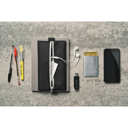 Artikelbild 6 für VELOFLEX Reißverschlussbeutel VELOBAG® Flex DIN A4 schwarz/silber Textil 8,0 mm, 1 St., Artikelnummer 113924