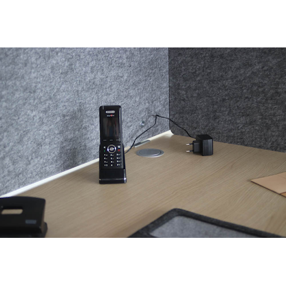 Artikelbild 3 für HAMMERBACHER 3-fach Tischsteckdose 2,0 m schwarz mit USB-Buchse, Artikelnummer 743127