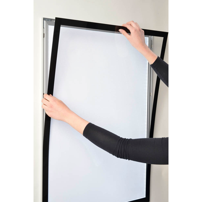 Artikelbild 2 für update displays LED-Leuchtrahmen Magneco schwarz DIN A1 63,4 x 1,3 x 88,1 cm, 1 St., Artikelnummer 480424