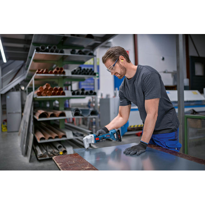 Artikelbild 7 für AKTION: BOSCH Professional GNA 18V-16 E Akku-Blechschere 18,0 V, mit 2 Akkus mit Prämie nach Registrierung, Artikelnummer 139214