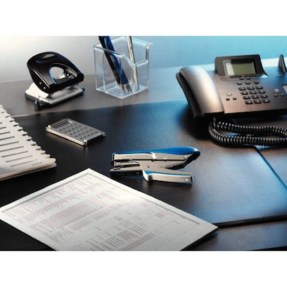 Artikelbild 3 für LEITZ Heftzange 5545 chrom, 1 St., Artikelnummer 575613