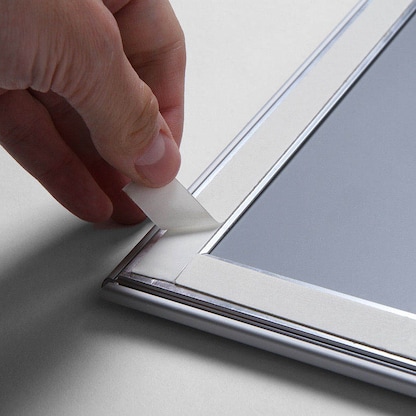 Artikelbild 4 für Showdown® Displays Klapprahmen silber 62,4 x 87,1 cm, 1 St., Artikelnummer 514303