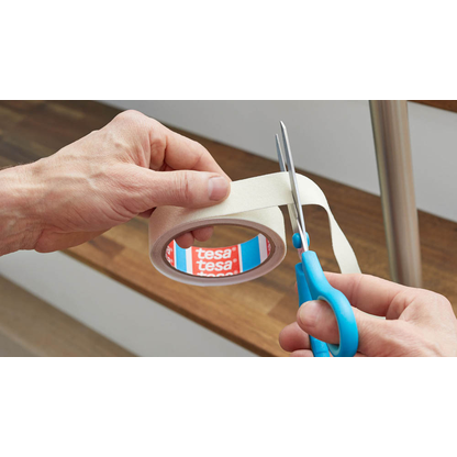 Artikelbild 13 für tesa Anti-Rutsch-Band Fluoreszent natur 25,0 mm x 5,0 m, Artikelnummer 304754