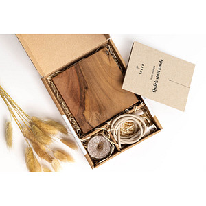 0764460581300 - Premium Holz Qi-Charger MagSafe Induktive Ladestation Walnuss 10 m 15 Watt 0764460581300 TREED 0764460581300 - Premium Holz Qi-Charger MagSafe Induktive Ladestation Walnuss 10 m 15 Watt 0764460581300 TREED