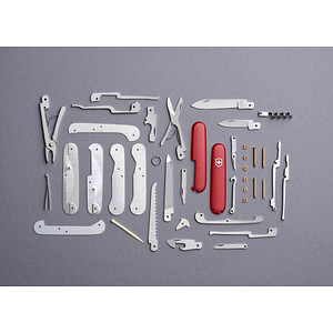 7611160100382 - - Schweizer Offiziersmesser Handwerker mit Kombizange und Meißel 24 Funktionen nützlich für jede Arbeit rot 13773 7611160100382 - - Schweizer Offiziersmesser Handwerker mit Kombizange und Meißel 24 Funktionen nützlich für jede Arbeit rot 13773