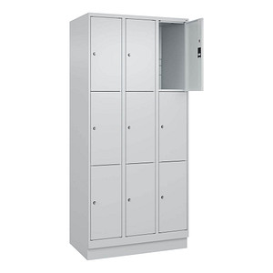 4066681684294 - Schließfachschrank Classic PLUS lichtgrau 080020-303 S10009 9 Schließfächer 900 x 500 x 1950 cm 4066681684294 C+P-Möbel 4066681684294 - Schließfachschrank Classic PLUS lichtgrau 080020-303 S10009 9 Schließfächer 900 x 500 x 1950 cm 4066681684294 C+P-Möbel